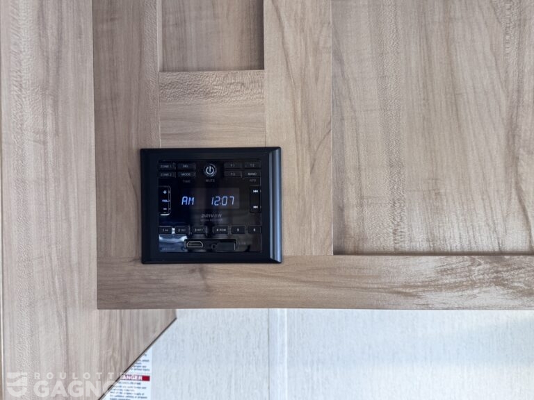 Grey Wolf 20RDSE 2023 (19)