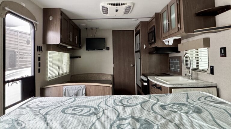 Hideout 192LHS 2019 (24)