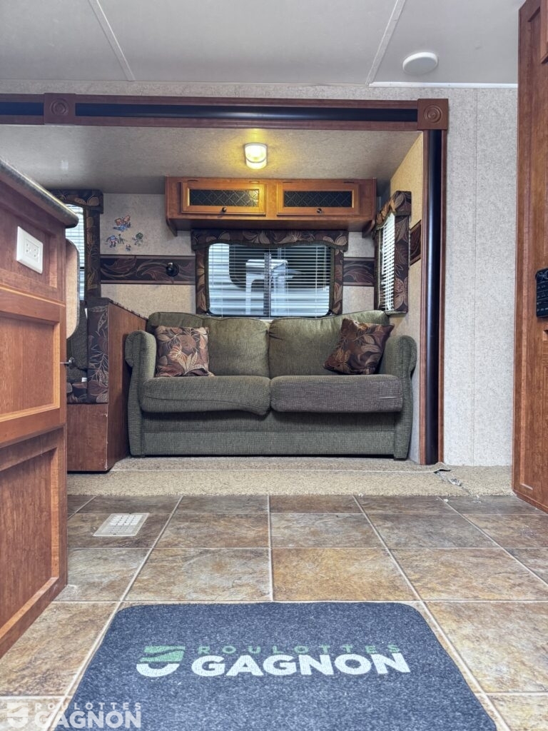 Layton 285 2014 (4)