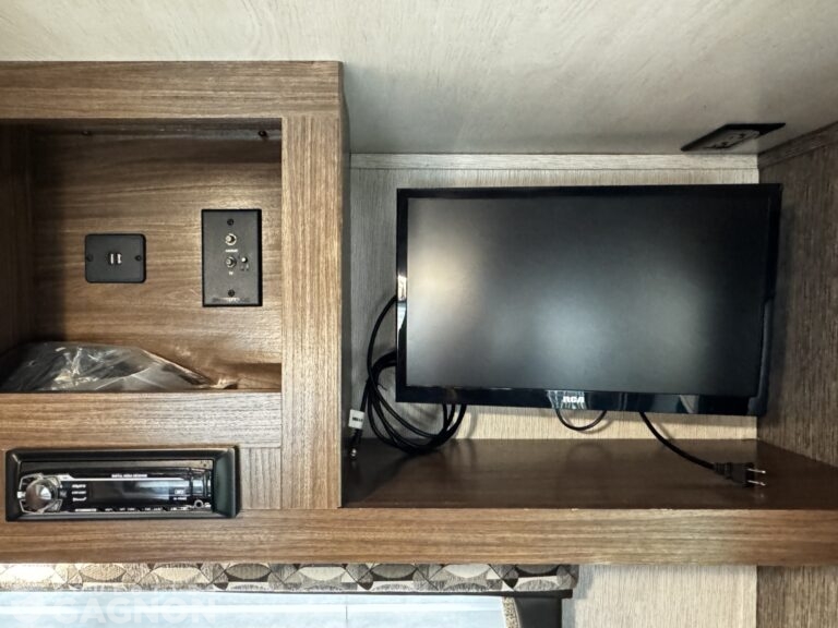Pioneer 210RD 2018 (19)