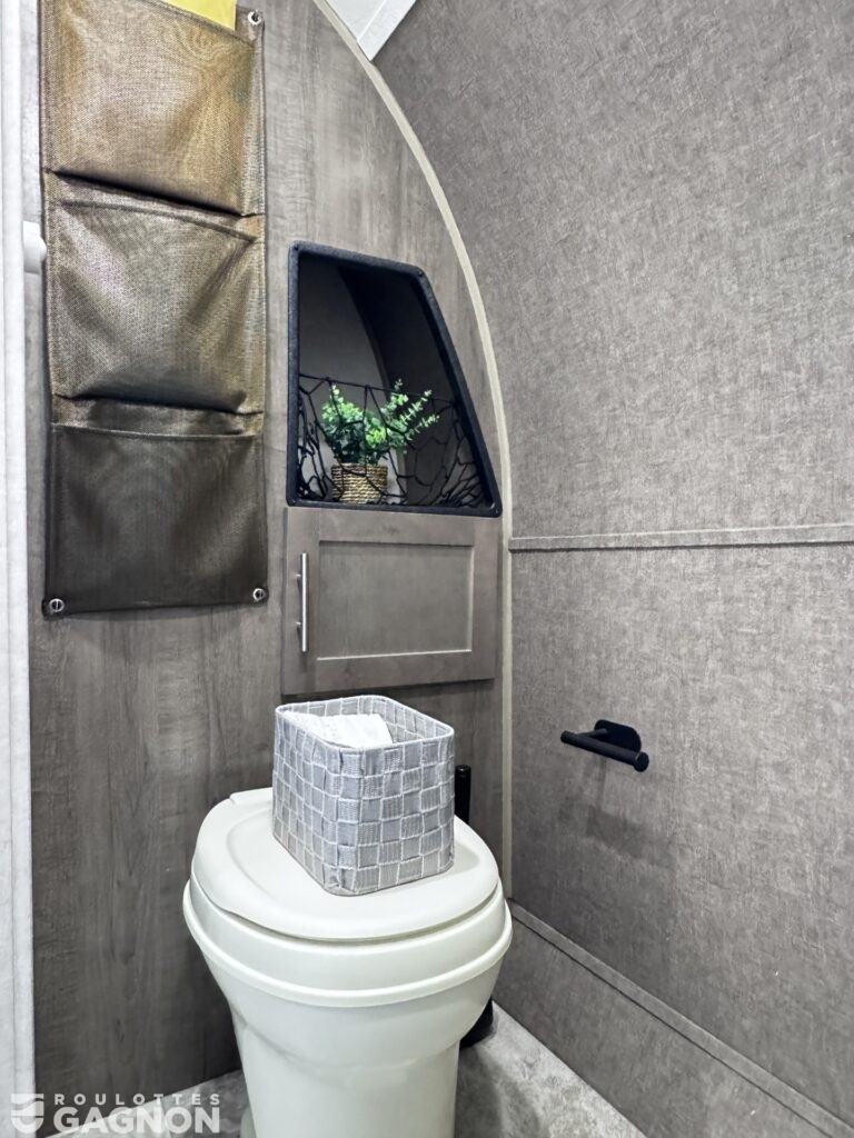 R-pod RP-180 2019 (26)