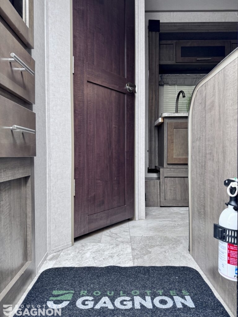 R-pod RP-180 2019 (8)