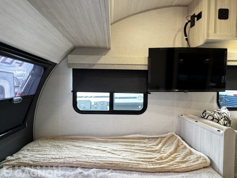 R-Pod RP-180 2027 (15)