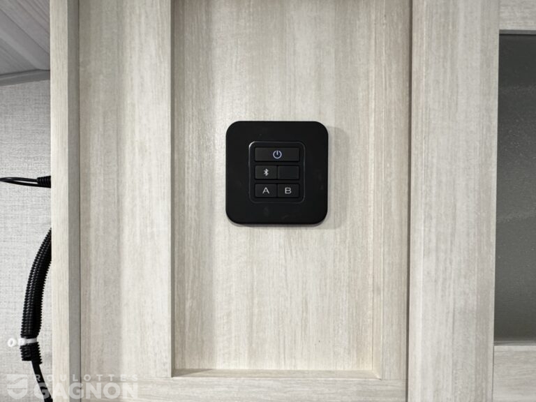 R-Pod RP-180 2027 (16)
