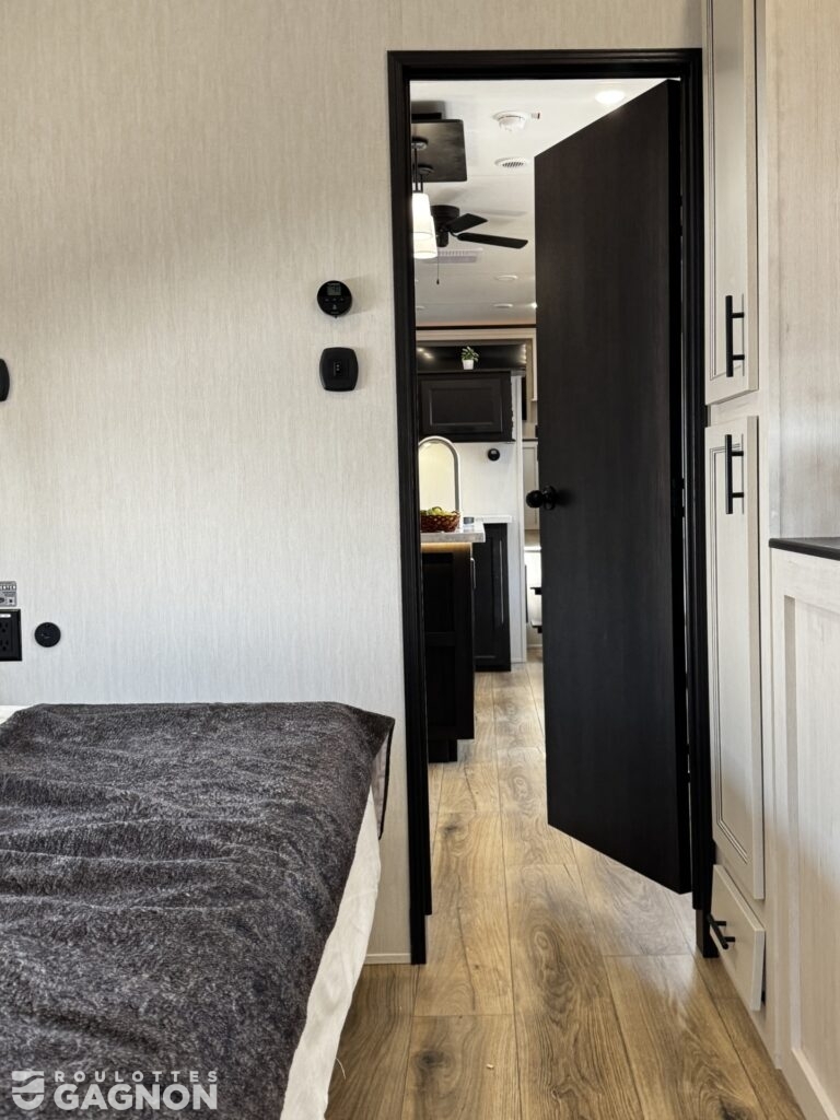 Sabre 37FLH 2026 (44)