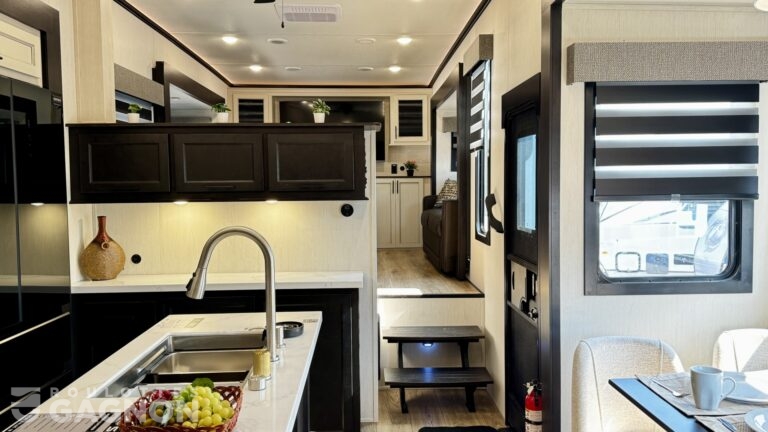 Sabre 37FLH 2026 (45)