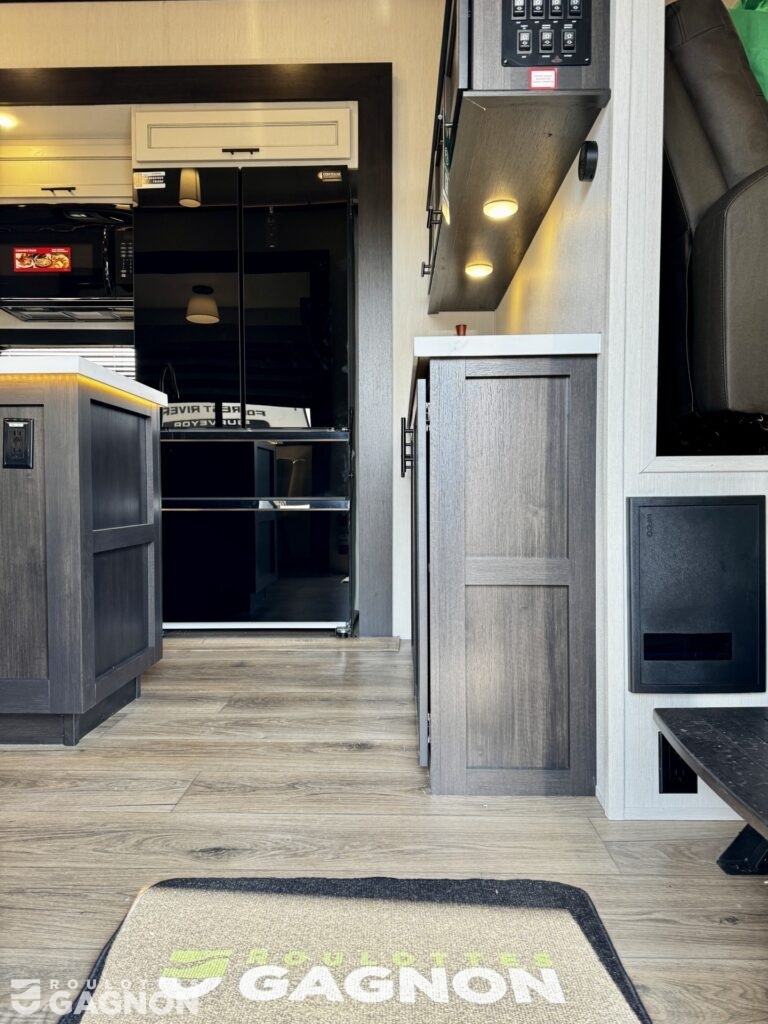 Sabre 37FLH 2026 (10)