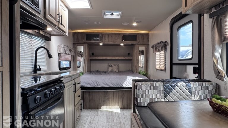 Solaire 202RB 2019 (23)