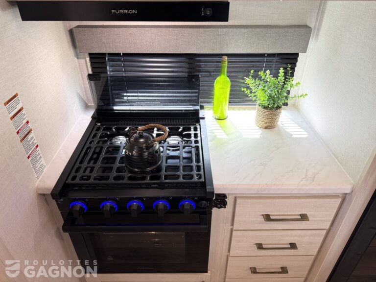 Surveyor 204MKLE 2026 (13)