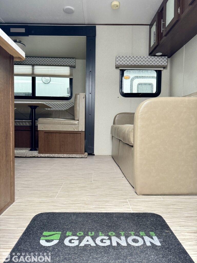 Tracer Breeze 25RBS 2019 (6)