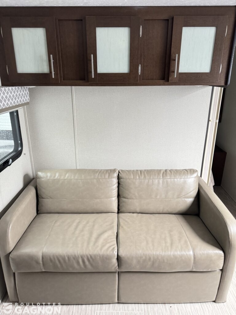 Tracer Breeze 25RBS 2019 (8)