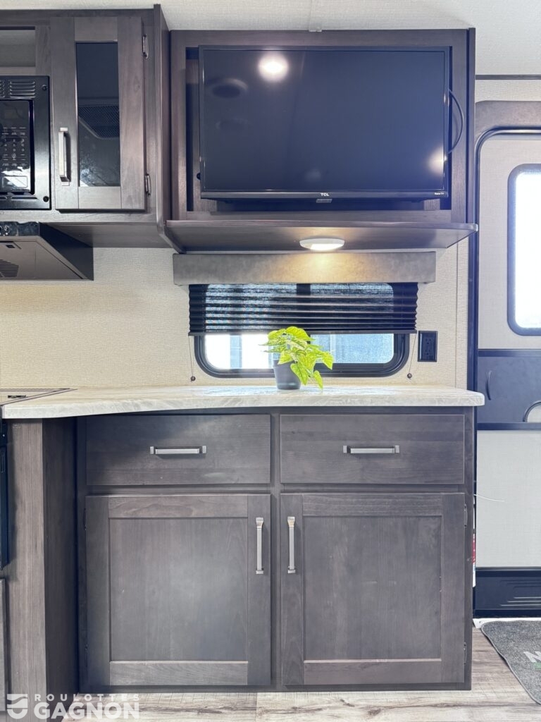 Transcend 221B 2024 (20)
