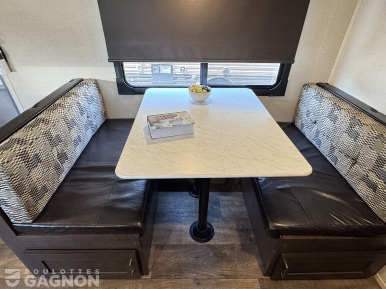 Wildwood 241QBXL 2019 (12)