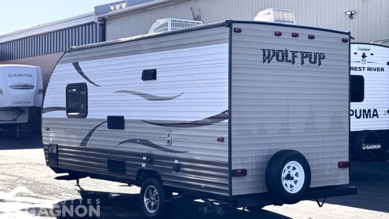 Wolf Pup 16FQ 2015 (2)