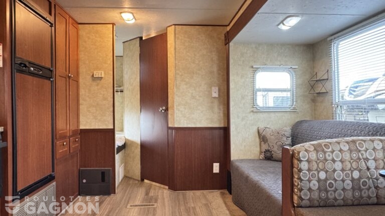 Zinger 260BH 2009 (13)