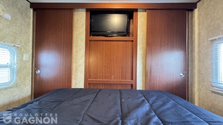 Zinger 260BH 2009 (30)