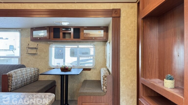 Zinger 260BH 2009 (7)