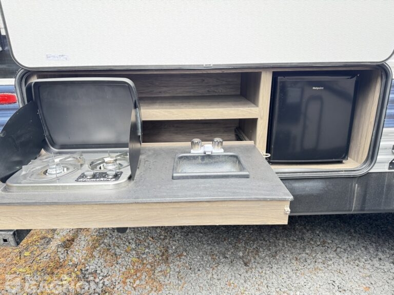 Zinger 280BH 2021 (5)